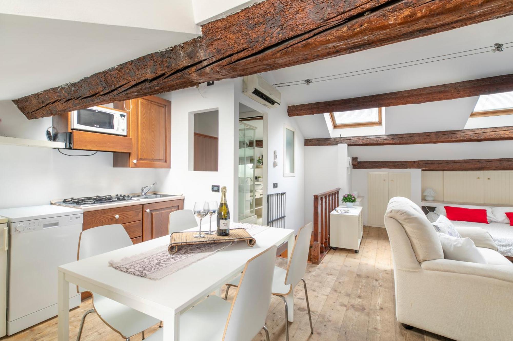 Nice Lovely Attic For 4 Person With Wifi - A/C Veneza Exterior foto