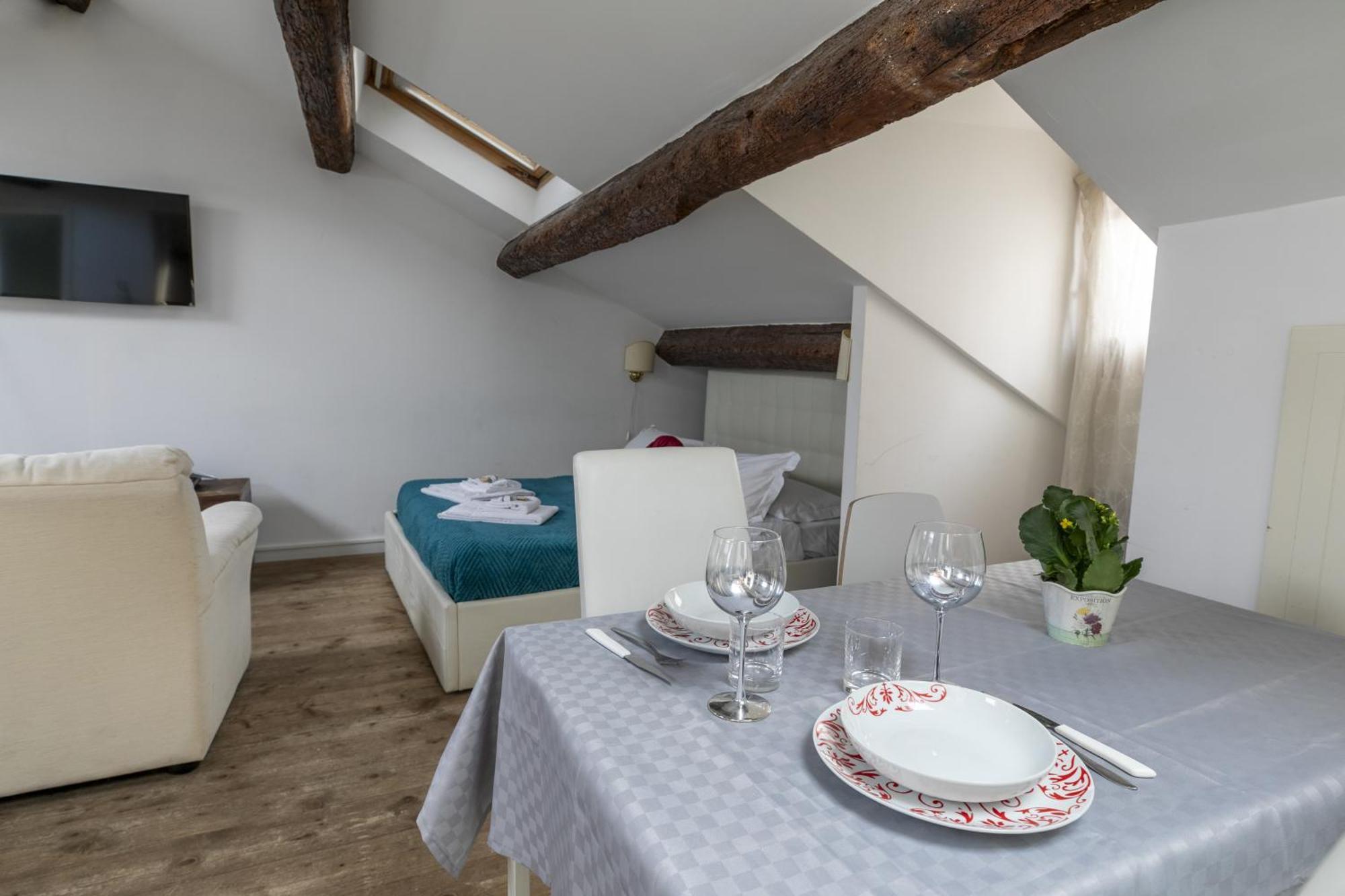 Nice Lovely Attic For 4 Person With Wifi - A/C Veneza Exterior foto