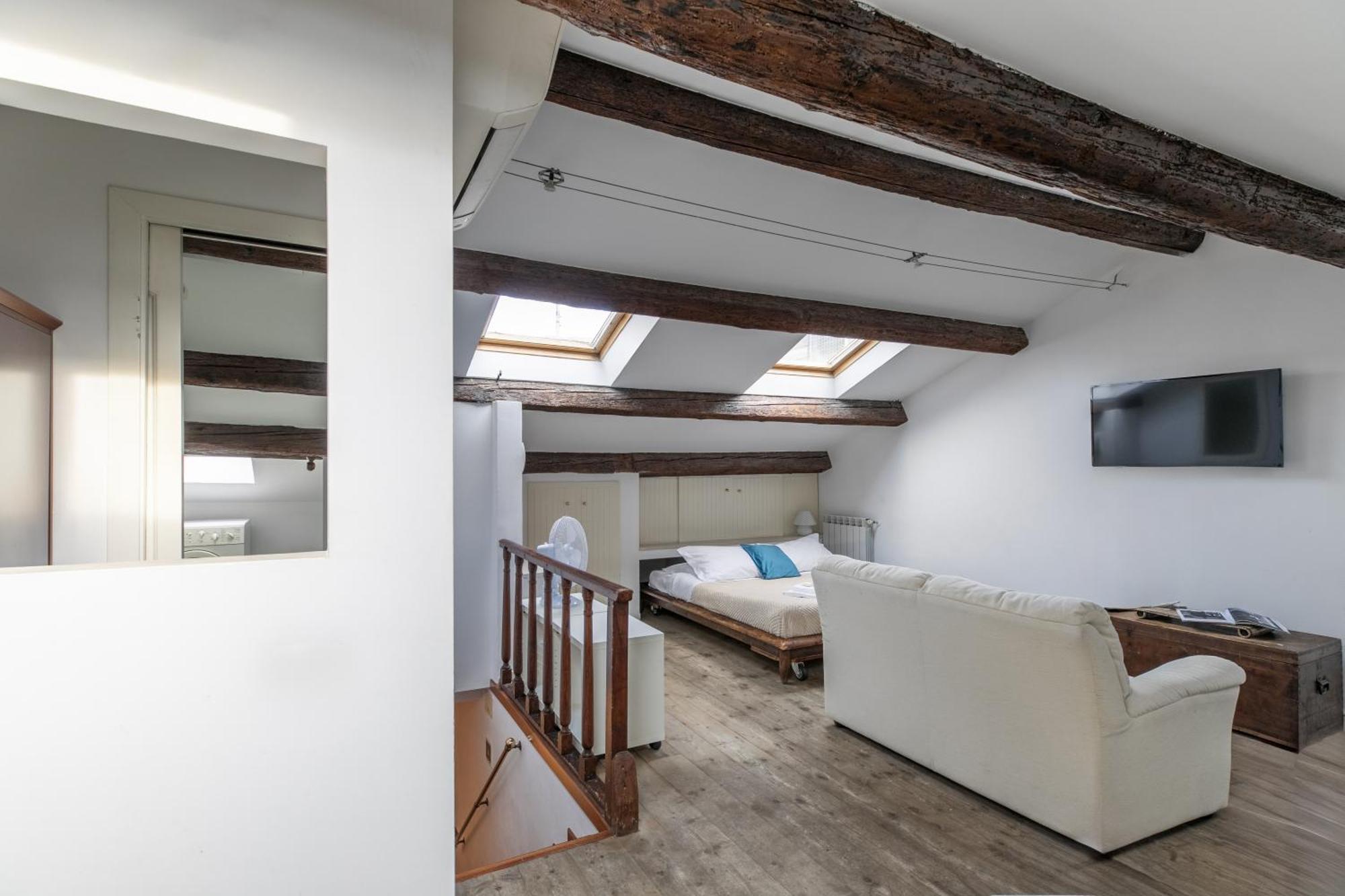 Nice Lovely Attic For 4 Person With Wifi - A/C Veneza Exterior foto