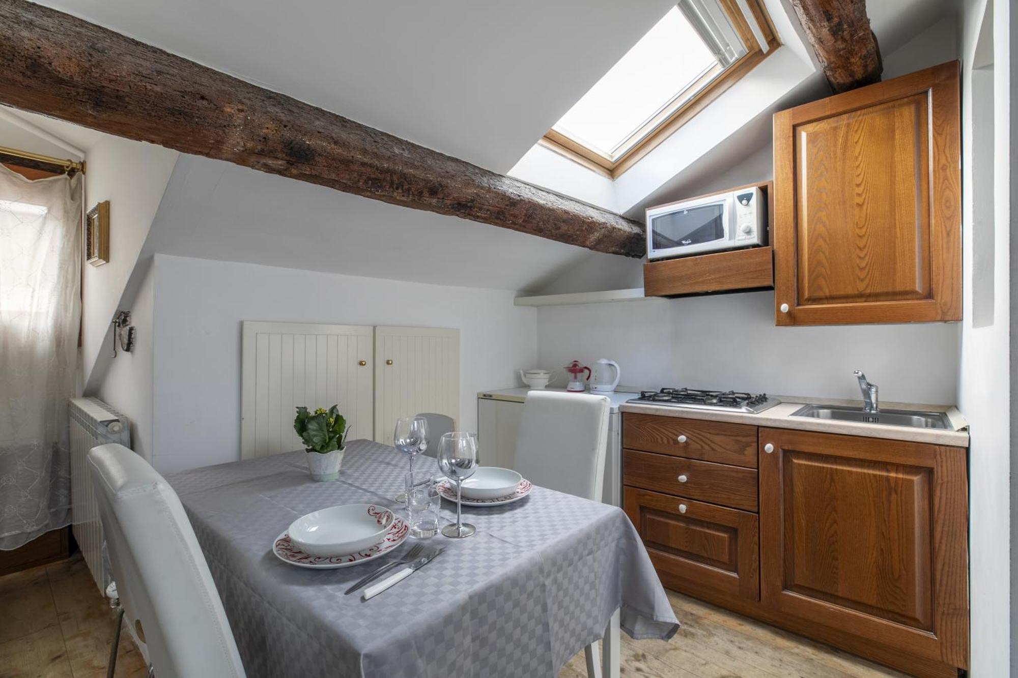 Nice Lovely Attic For 4 Person With Wifi - A/C Veneza Exterior foto