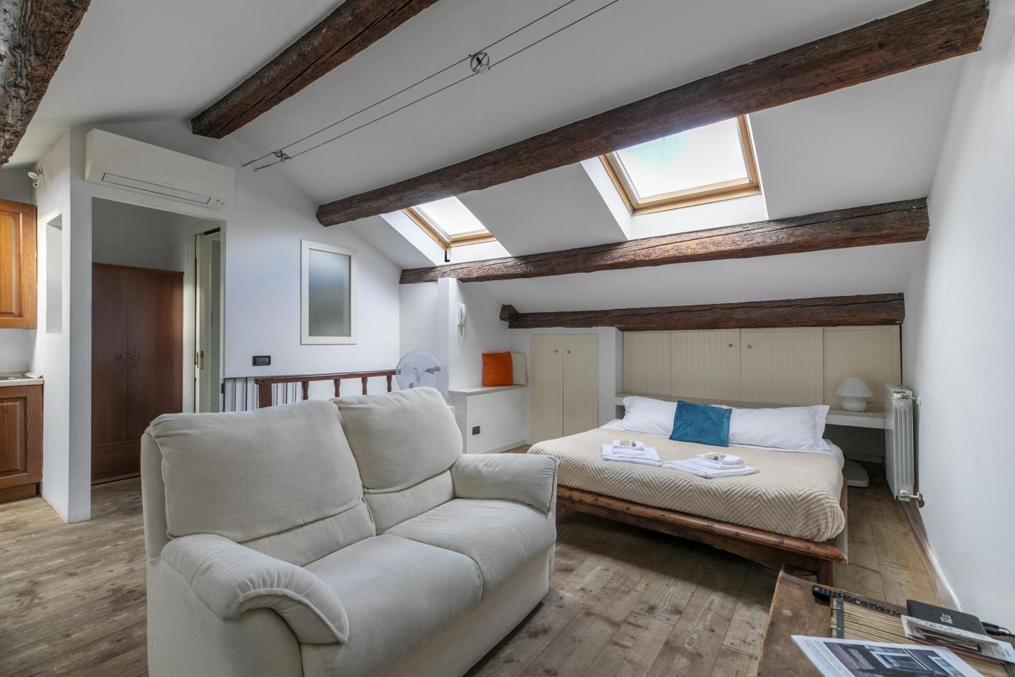 Nice Lovely Attic For 4 Person With Wifi - A/C Veneza Exterior foto