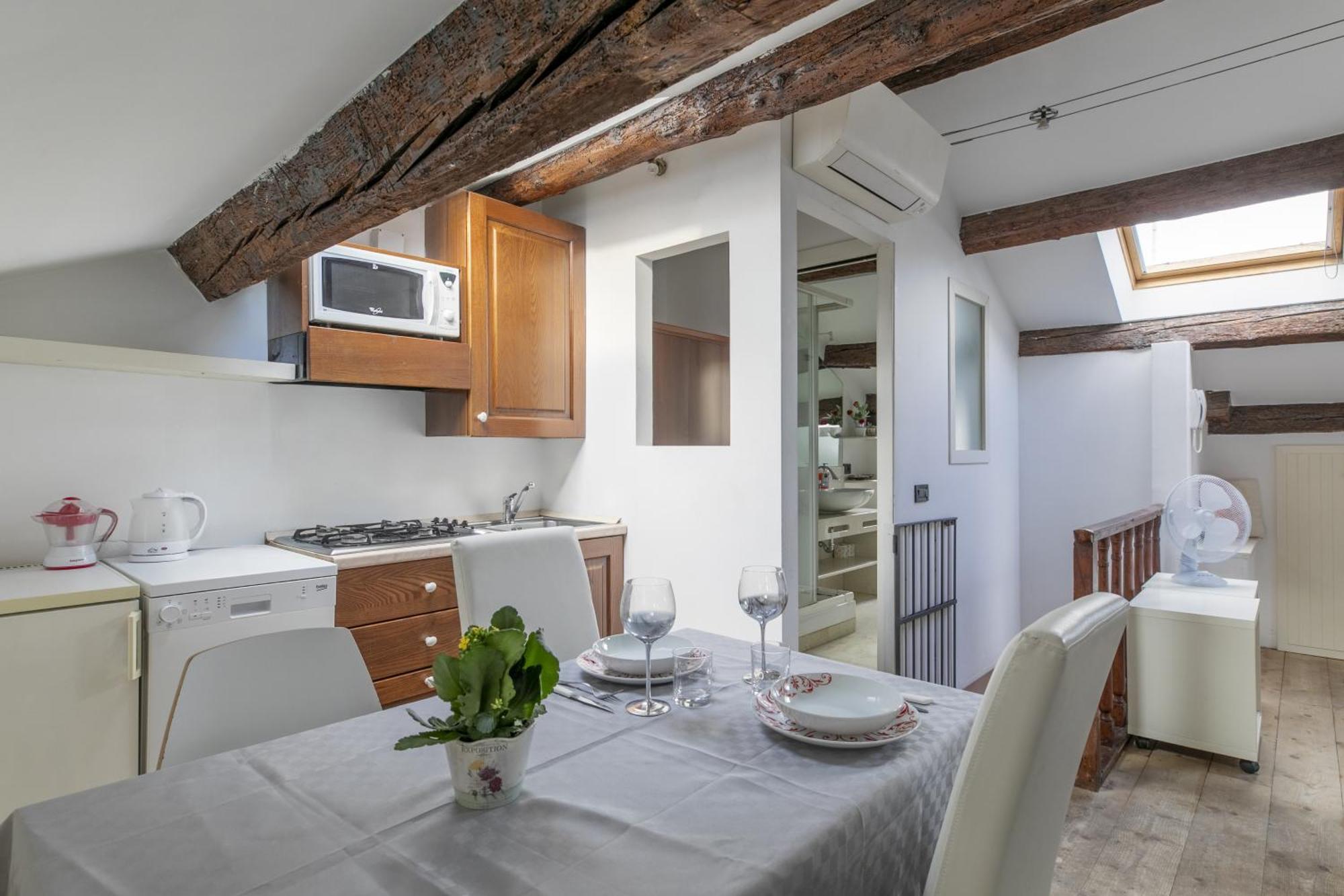Nice Lovely Attic For 4 Person With Wifi - A/C Veneza Exterior foto